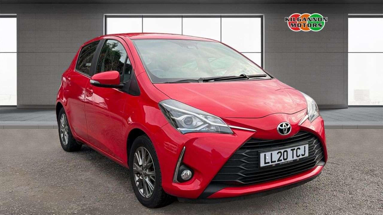 A 2020 TOYOTA YARIS 1.0 VVT-i Icon Hatchback 5dr Petrol Manual Euro 6 (72 ps) Reversing camera A 2020 TOYOTA YARIS 1.0 VVT-i Icon Hatchback 5dr Petrol Manual Euro 6 (72 ps) Reversing camera