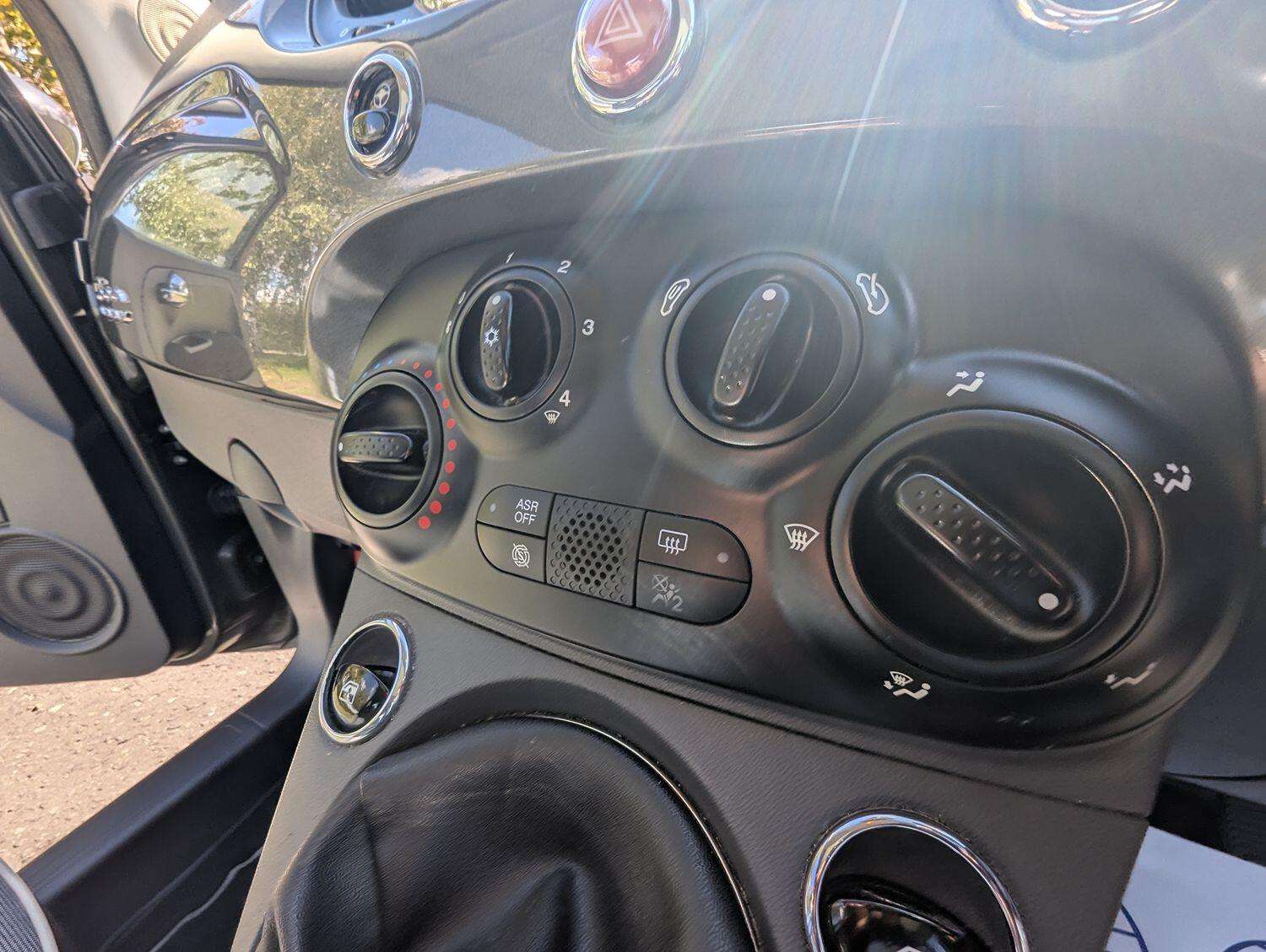 2017 FIAT 500 2017 FIAT 500