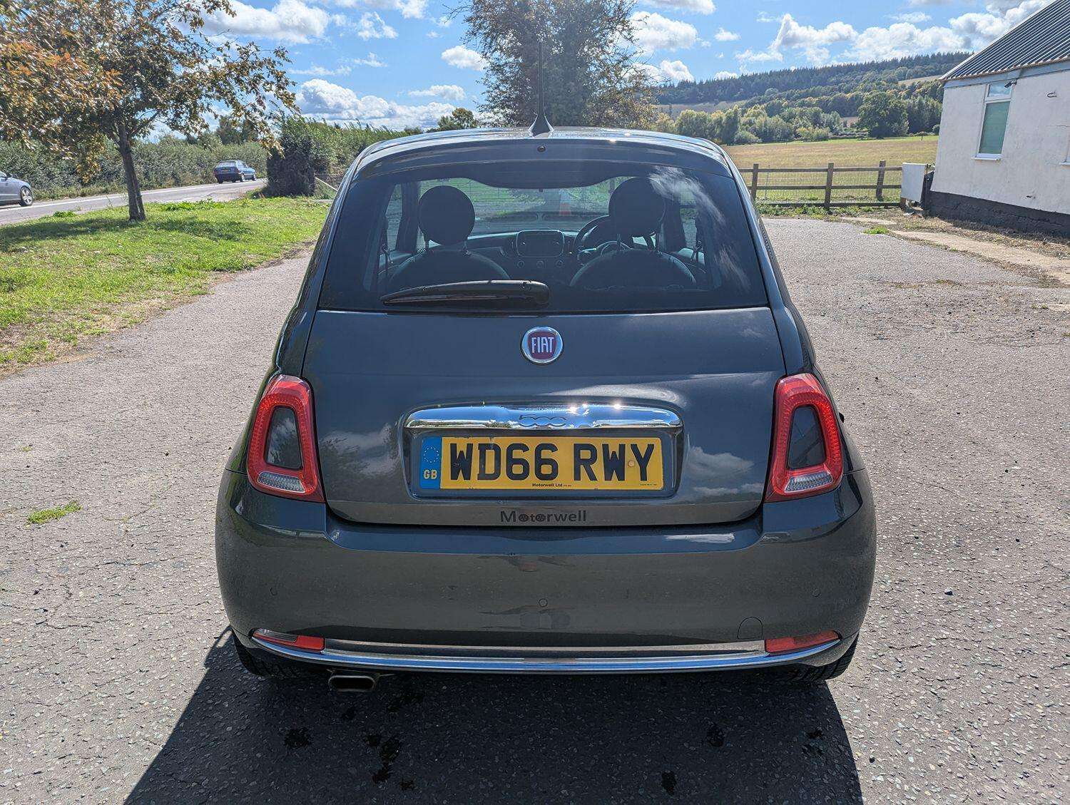 2017 FIAT 500 2017 FIAT 500