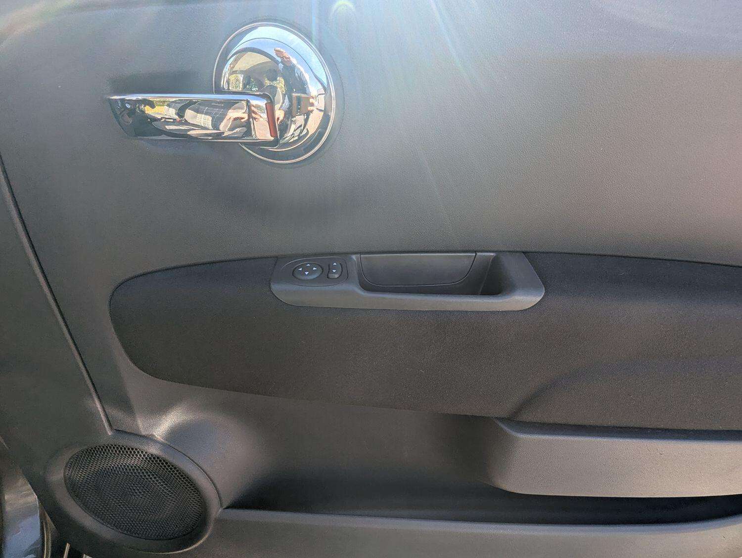 2017 FIAT 500 2017 FIAT 500