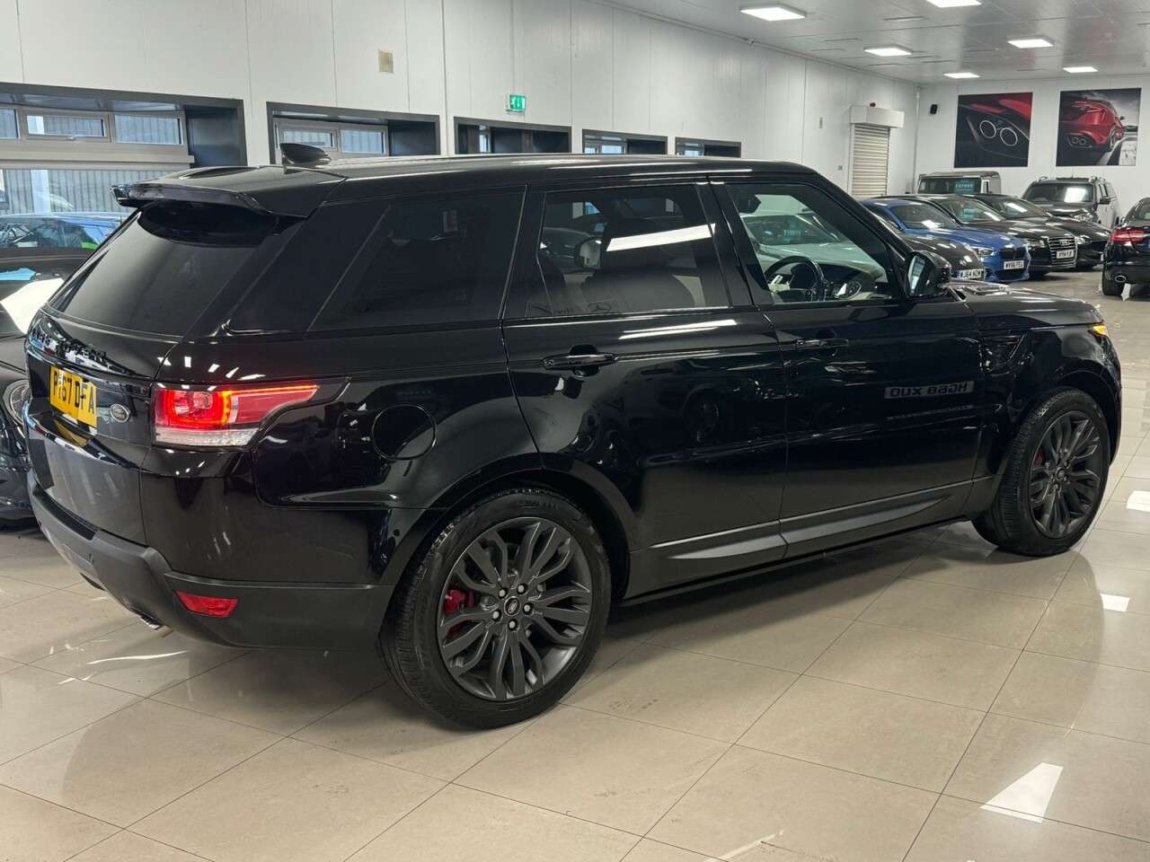 A 2017 LAND ROVER RANGE ROVER SPORT 3.0 SD V6 HSE Dynamic SUV 5dr Diesel Auto 4WD Euro 6 (s/s) (306 ps) STUNNIN A 2017 LAND ROVER RANGE ROVER SPORT 3.0 SD V6 HSE Dynamic SUV 5dr Diesel Auto 4WD Euro 6 (s/s) (306 ps) STUNNIN