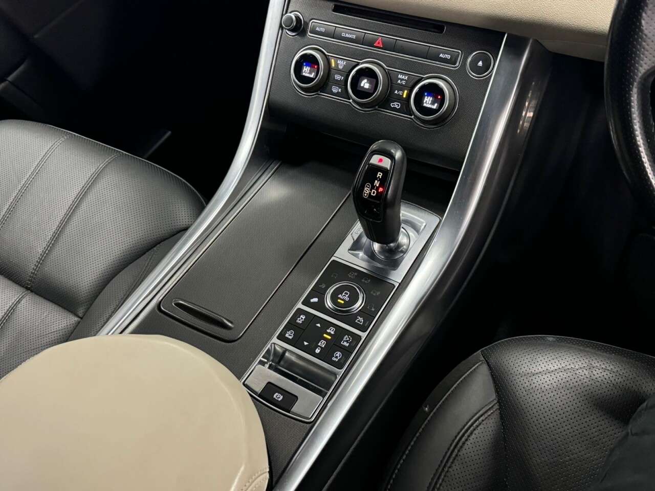 2017 LAND ROVER RANGE ROVER SPORT 2017 LAND ROVER RANGE ROVER SPORT