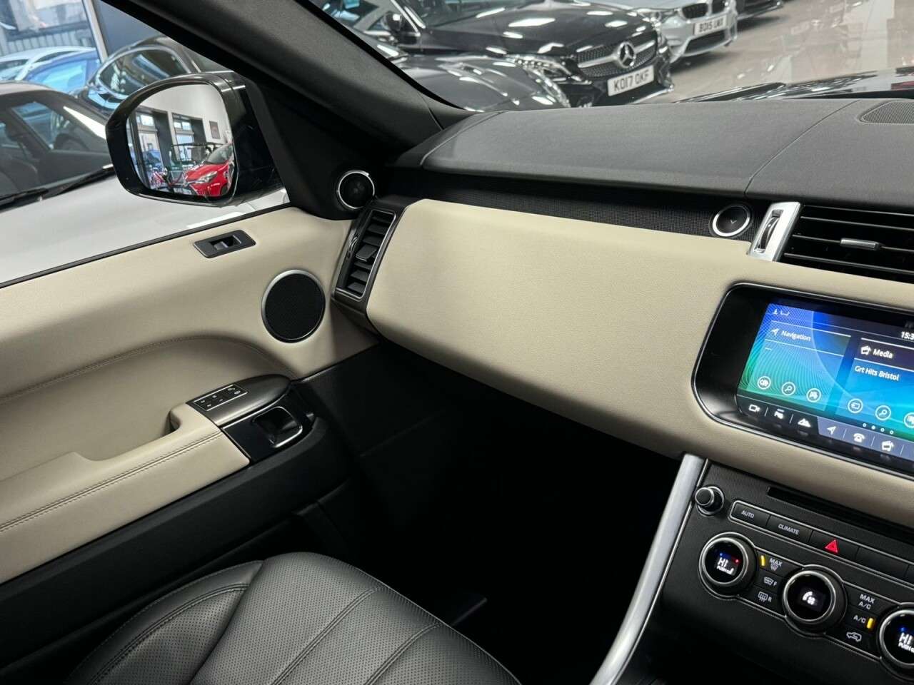 2017 LAND ROVER RANGE ROVER SPORT 2017 LAND ROVER RANGE ROVER SPORT