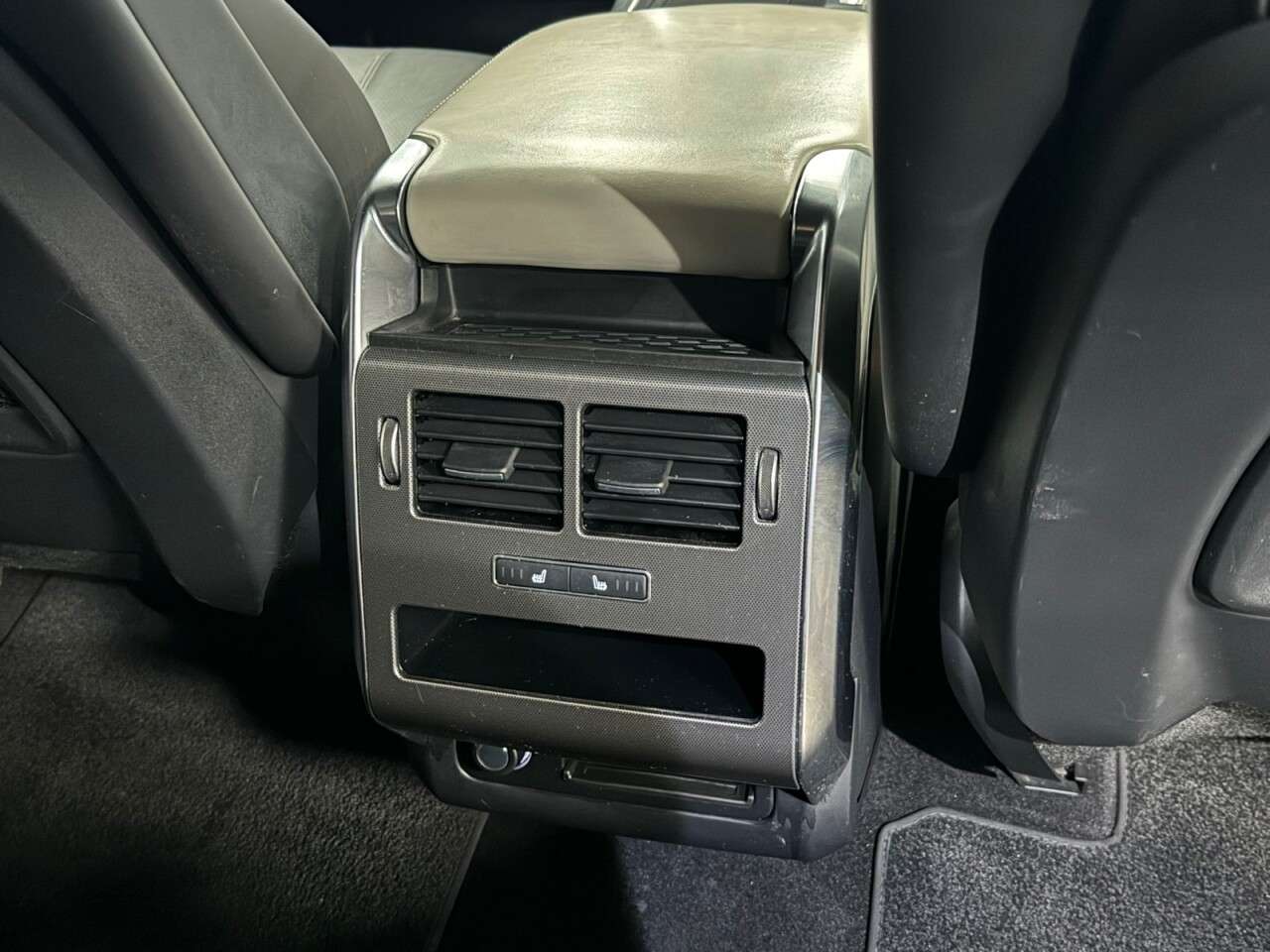 2017 LAND ROVER RANGE ROVER SPORT 2017 LAND ROVER RANGE ROVER SPORT