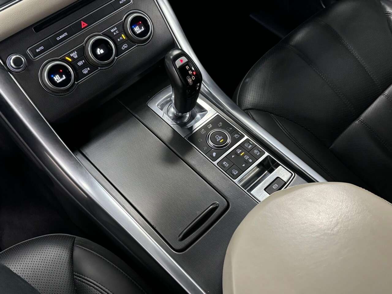 2017 LAND ROVER RANGE ROVER SPORT 2017 LAND ROVER RANGE ROVER SPORT