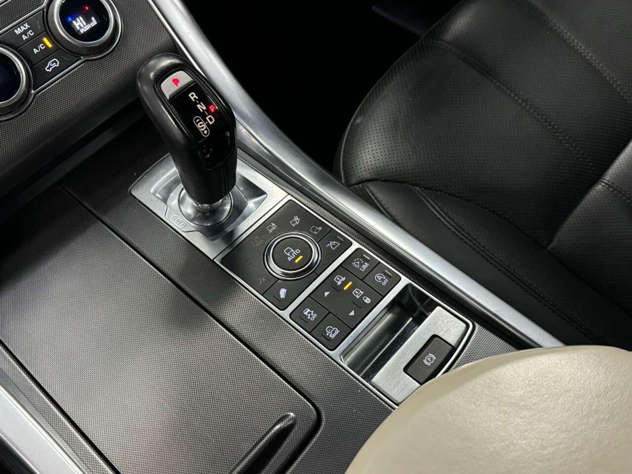 2017 LAND ROVER RANGE ROVER SPORT 2017 LAND ROVER RANGE ROVER SPORT