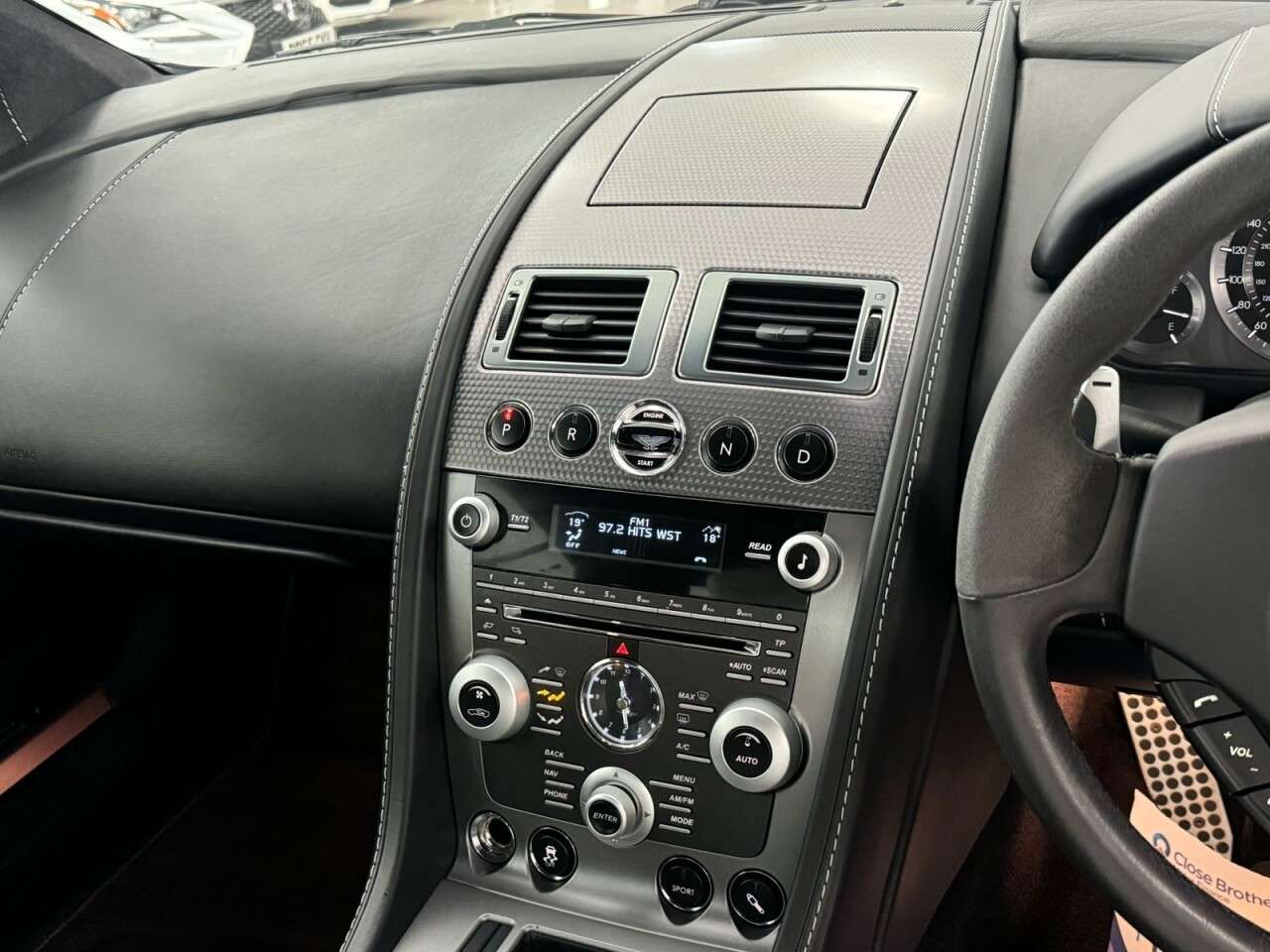 2011 ASTON MARTIN DB9 2011 ASTON MARTIN DB9