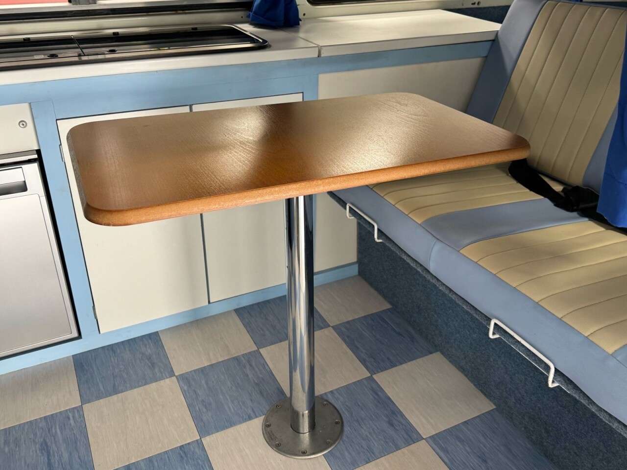 1979 VOLKSWAGEN T2 CAMPERVAN 1979 VOLKSWAGEN T2 CAMPERVAN