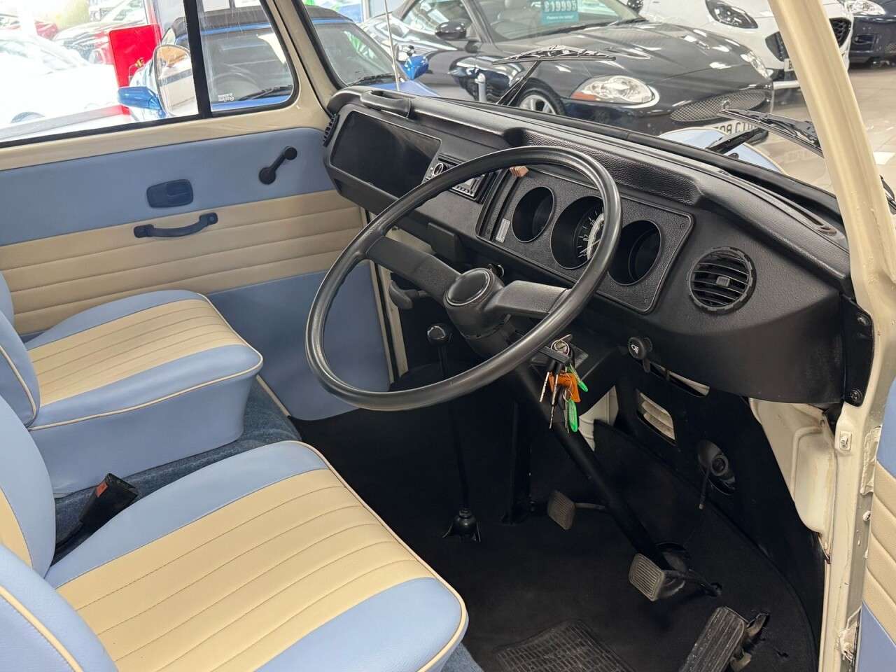 1979 VOLKSWAGEN T2 CAMPERVAN 1979 VOLKSWAGEN T2 CAMPERVAN