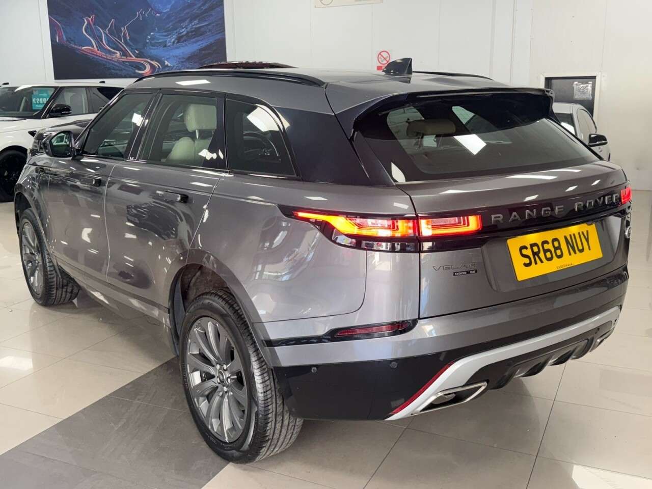 2018 LAND ROVER RANGE ROVER VELAR 2018 LAND ROVER RANGE ROVER VELAR