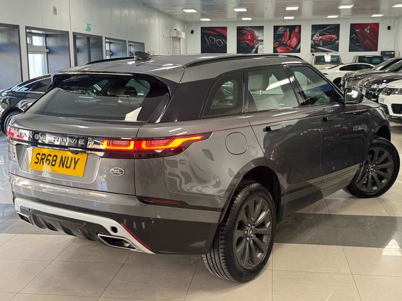2018 LAND ROVER RANGE ROVER VELAR 2018 LAND ROVER RANGE ROVER VELAR