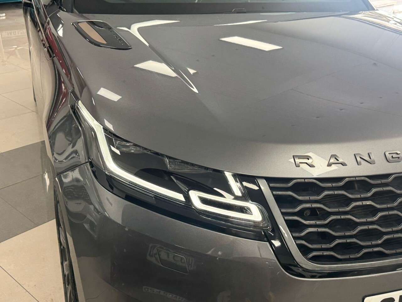 2018 LAND ROVER RANGE ROVER VELAR 2018 LAND ROVER RANGE ROVER VELAR