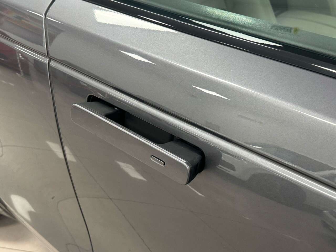 2018 LAND ROVER RANGE ROVER VELAR 2018 LAND ROVER RANGE ROVER VELAR