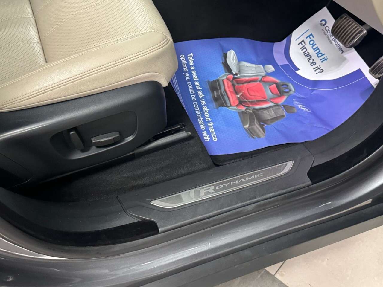 2018 LAND ROVER RANGE ROVER VELAR 2018 LAND ROVER RANGE ROVER VELAR