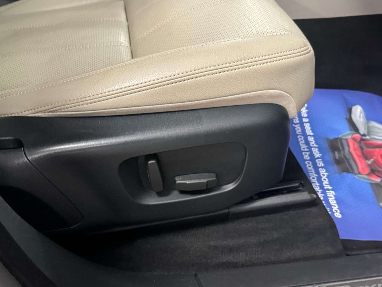 2018 LAND ROVER RANGE ROVER VELAR 2018 LAND ROVER RANGE ROVER VELAR