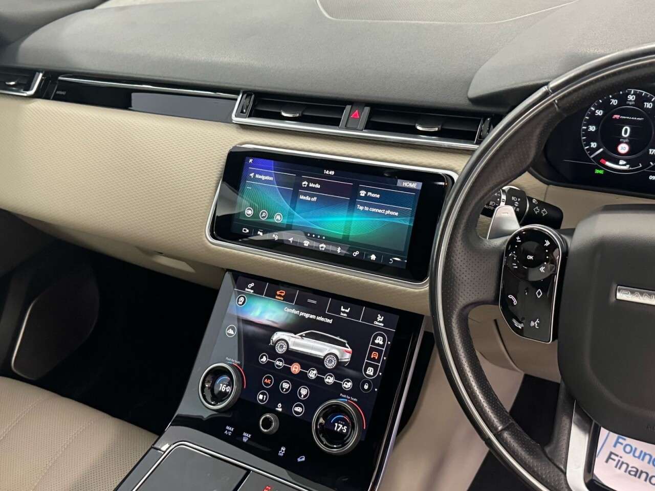 2018 LAND ROVER RANGE ROVER VELAR 2018 LAND ROVER RANGE ROVER VELAR