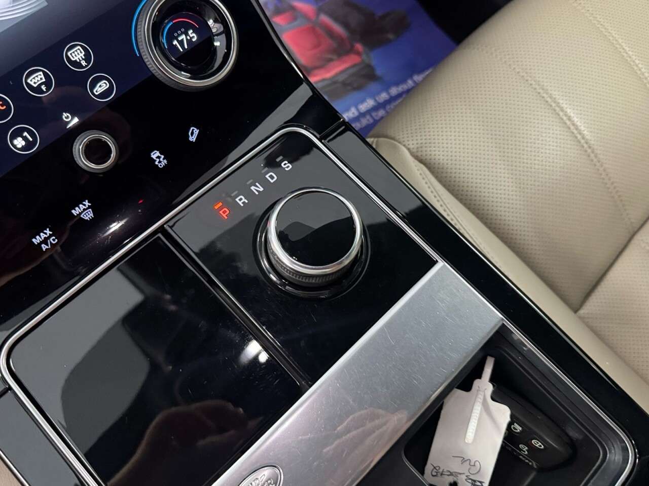 2018 LAND ROVER RANGE ROVER VELAR 2018 LAND ROVER RANGE ROVER VELAR