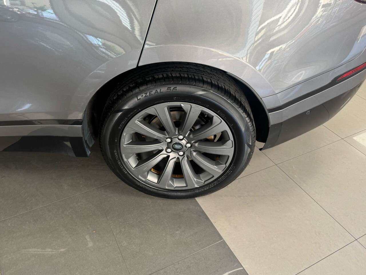 2018 LAND ROVER RANGE ROVER VELAR 2018 LAND ROVER RANGE ROVER VELAR