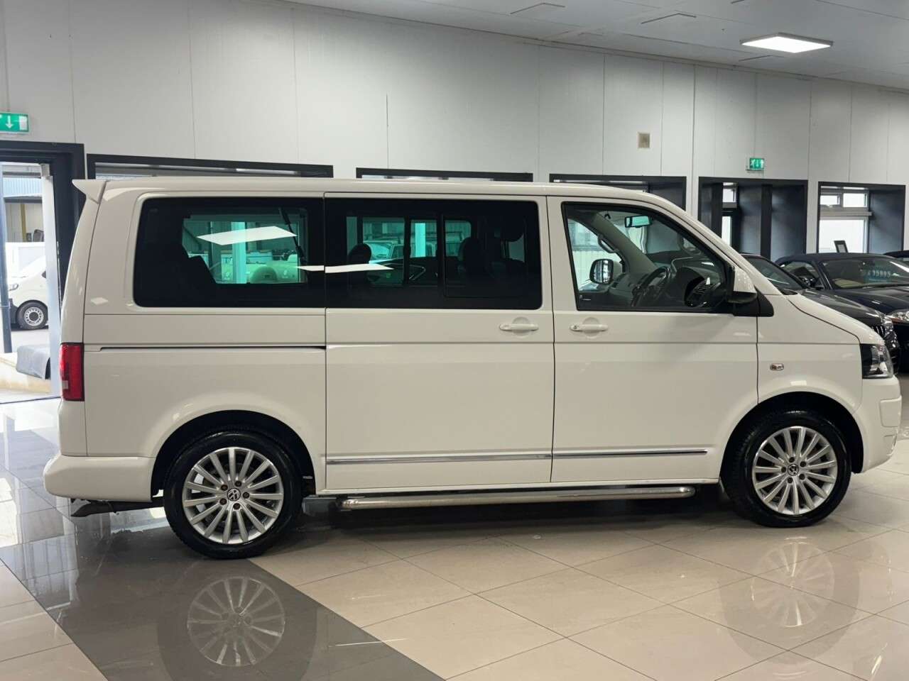 2011 VOLKSWAGEN CARAVELLE 2011 VOLKSWAGEN CARAVELLE