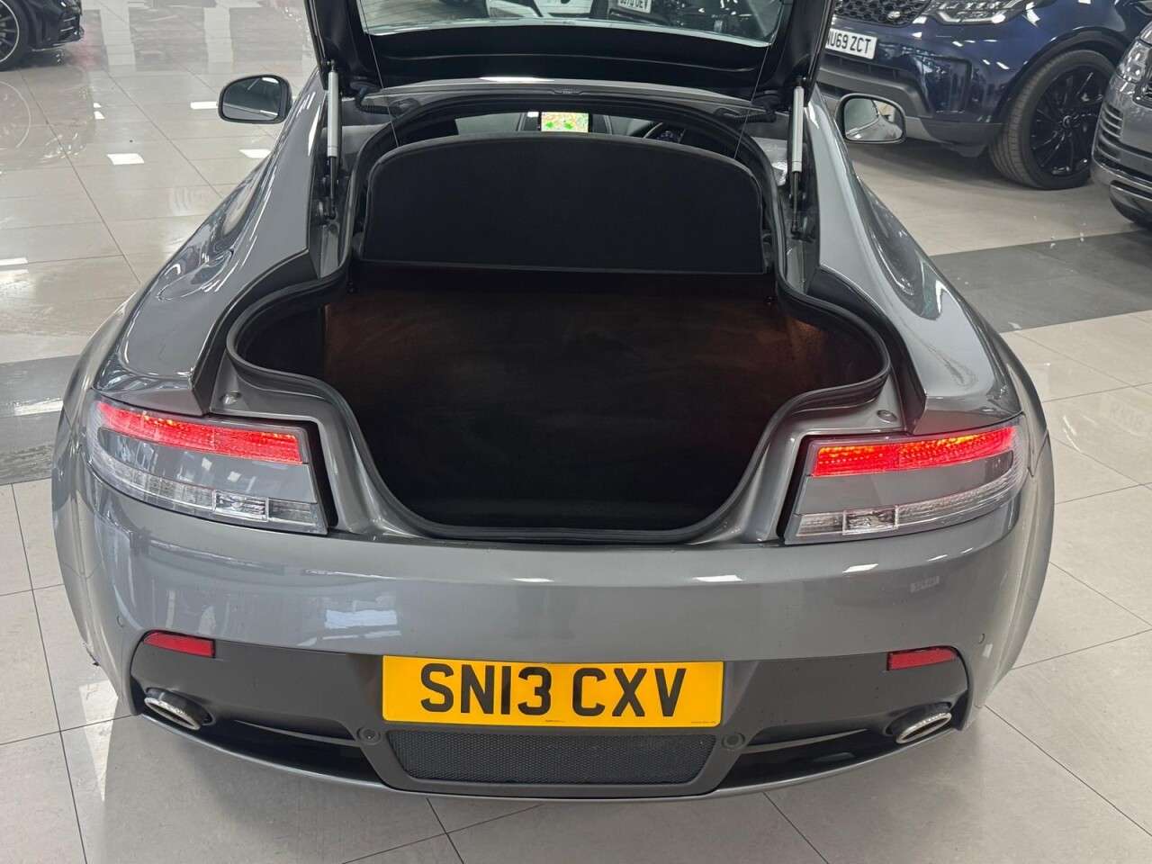 2013 ASTON MARTIN VANTAGE 2013 ASTON MARTIN VANTAGE