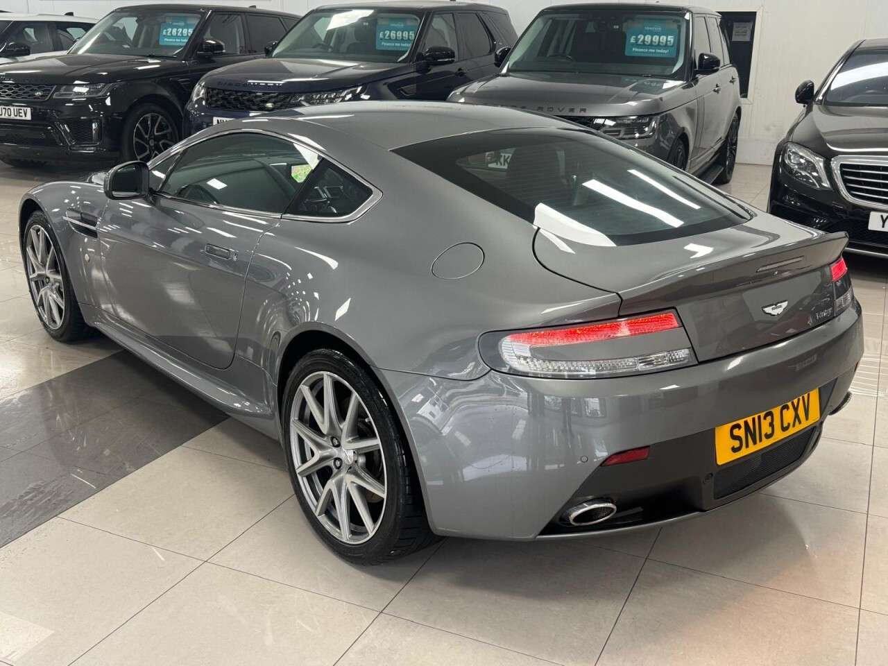 2013 ASTON MARTIN VANTAGE 2013 ASTON MARTIN VANTAGE