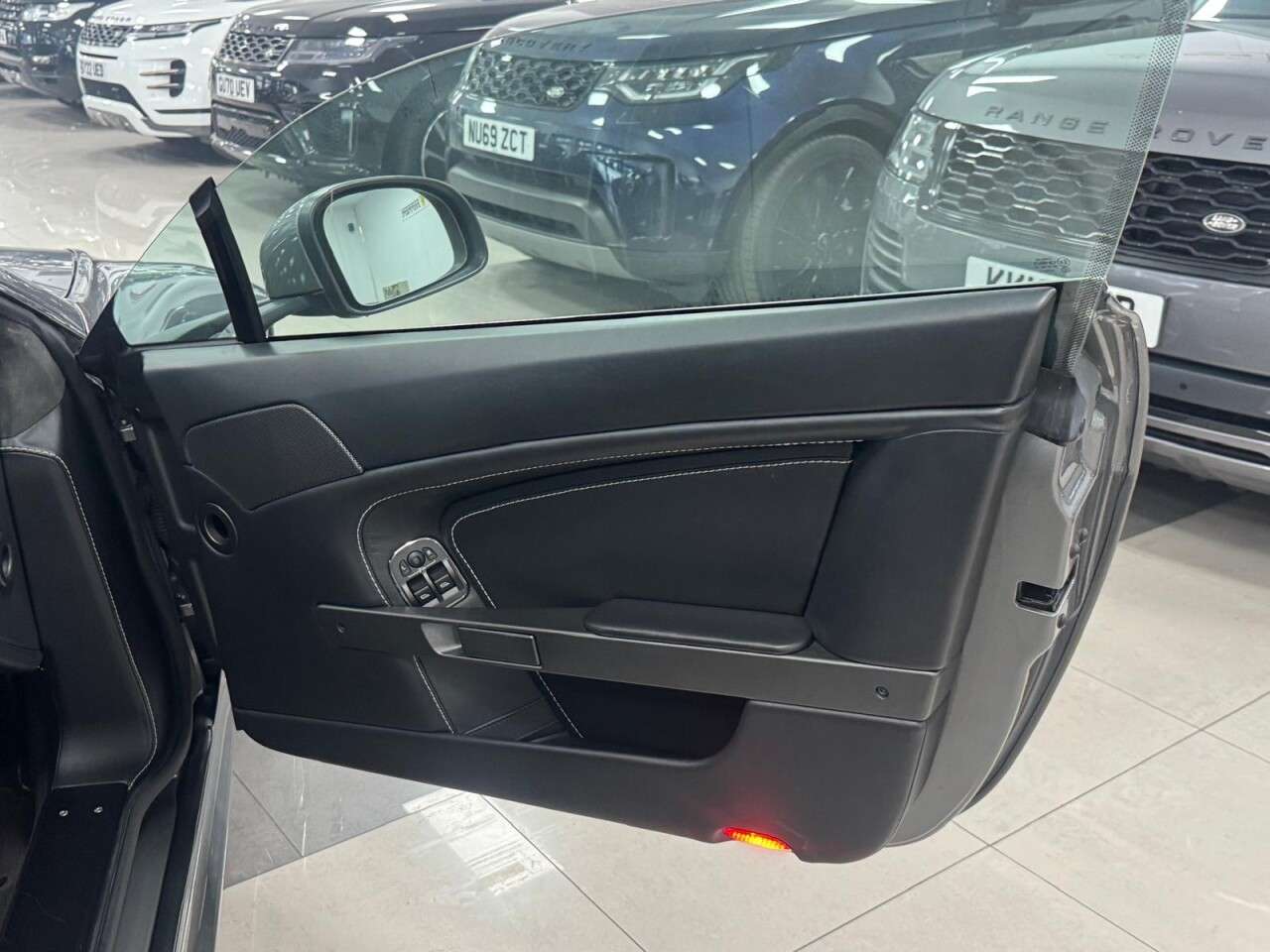 2013 ASTON MARTIN VANTAGE 2013 ASTON MARTIN VANTAGE