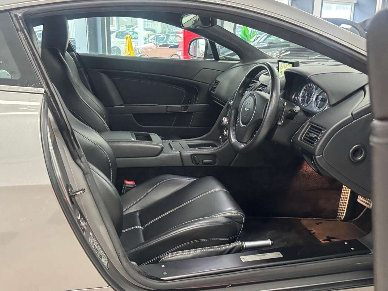 2013 ASTON MARTIN VANTAGE 2013 ASTON MARTIN VANTAGE