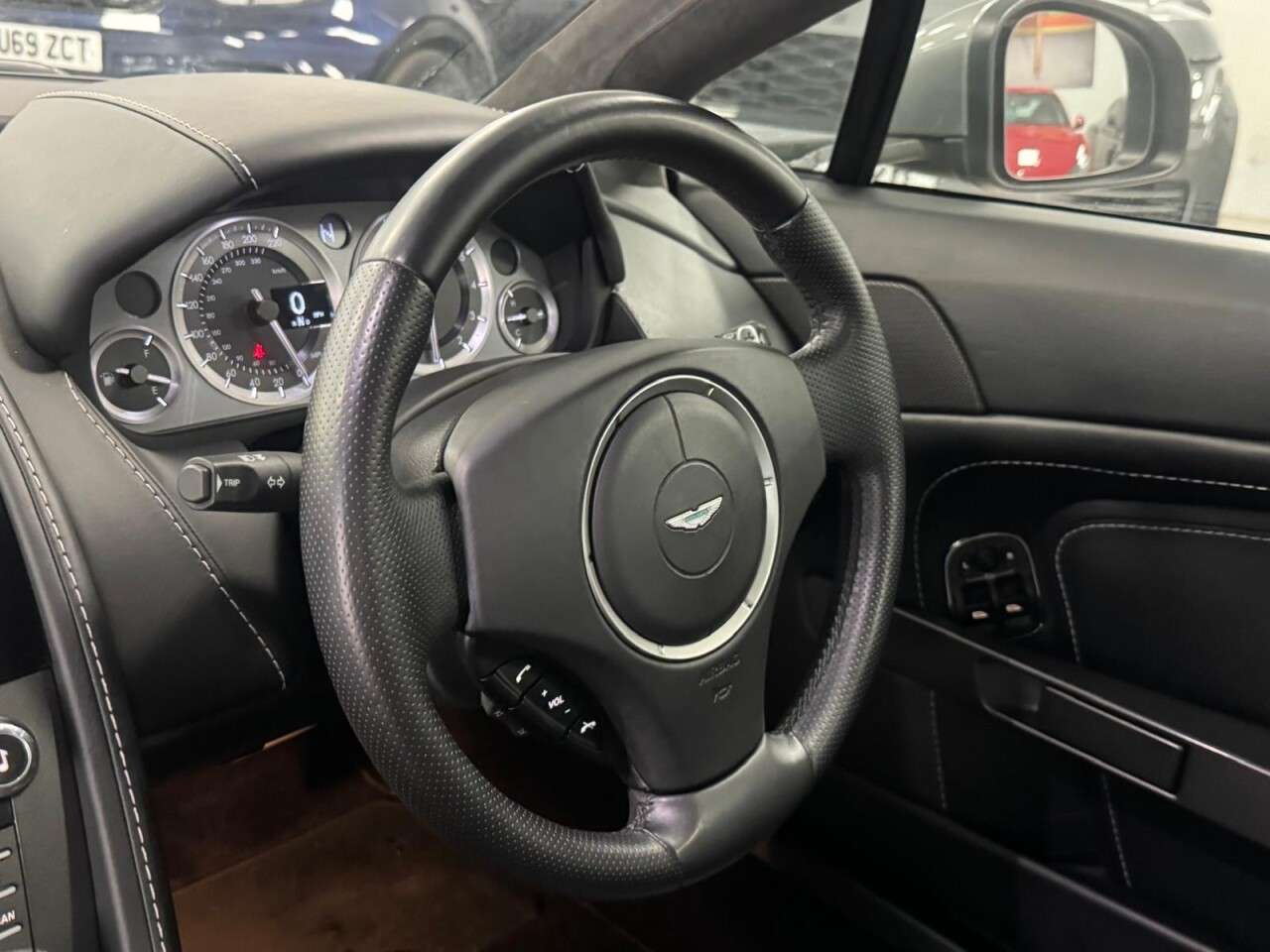 2013 ASTON MARTIN VANTAGE 2013 ASTON MARTIN VANTAGE