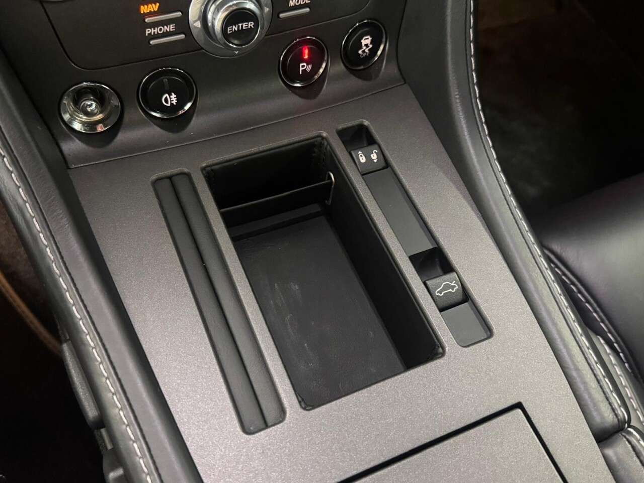 2013 ASTON MARTIN VANTAGE 2013 ASTON MARTIN VANTAGE