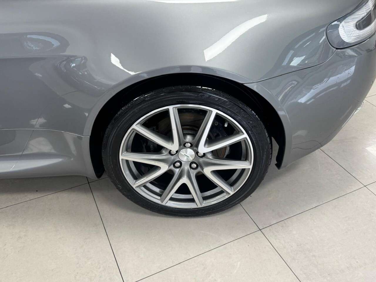 2013 ASTON MARTIN VANTAGE 2013 ASTON MARTIN VANTAGE