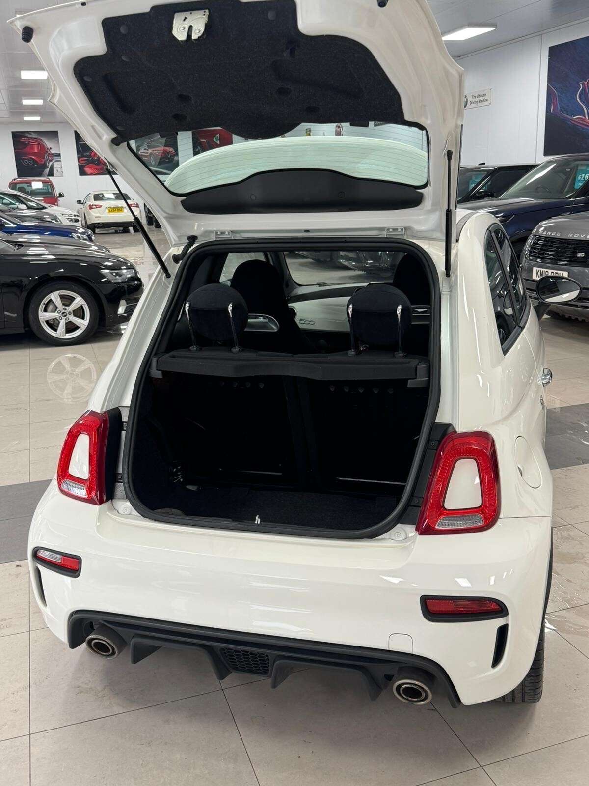 2022 ABARTH 595 2022 ABARTH 595