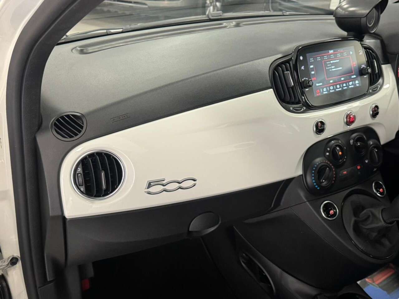 2022 ABARTH 595 2022 ABARTH 595