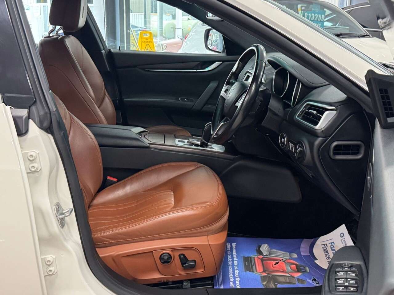 2014 MASERATI GHIBLI 2014 MASERATI GHIBLI