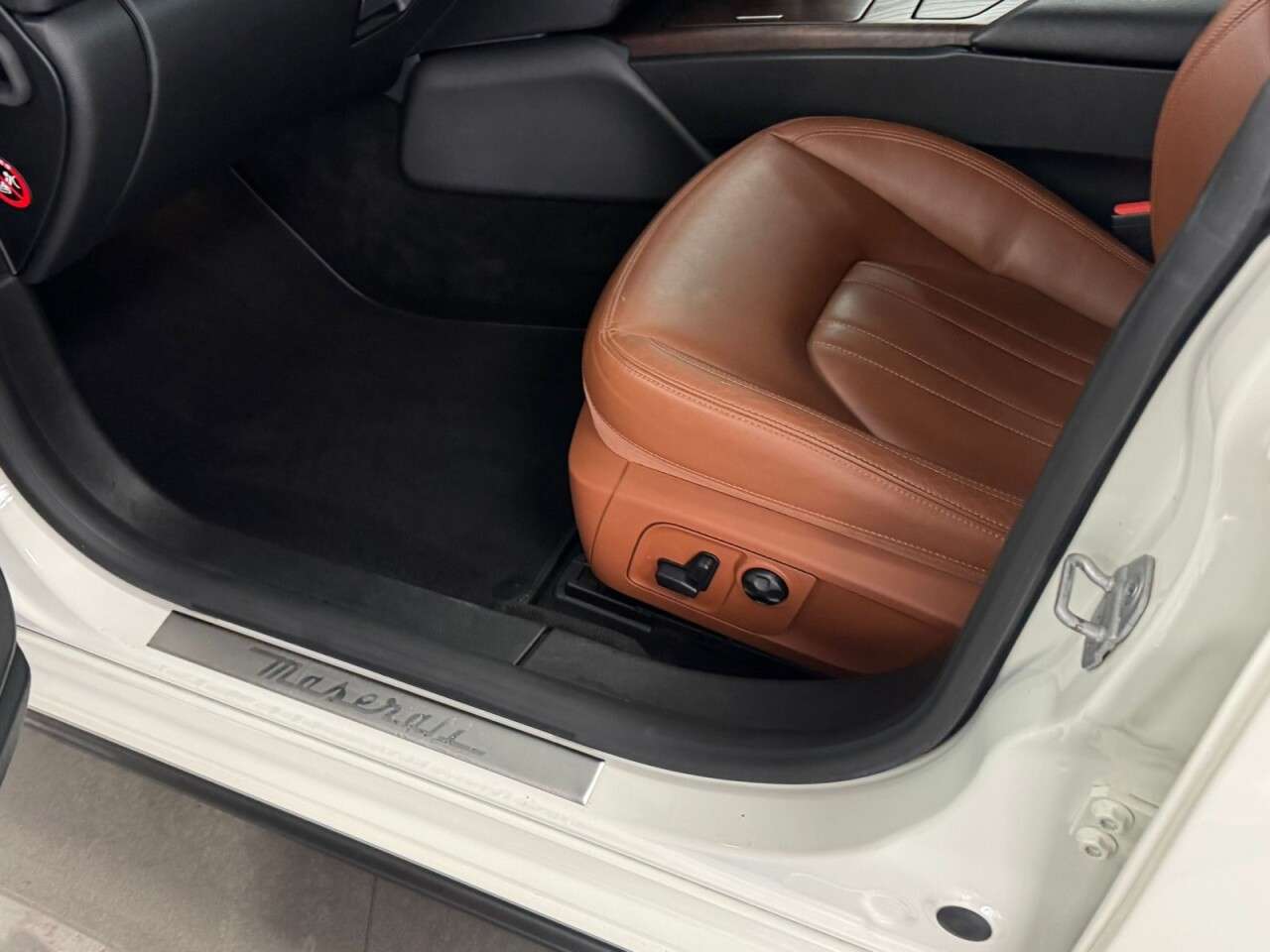 2014 MASERATI GHIBLI 2014 MASERATI GHIBLI