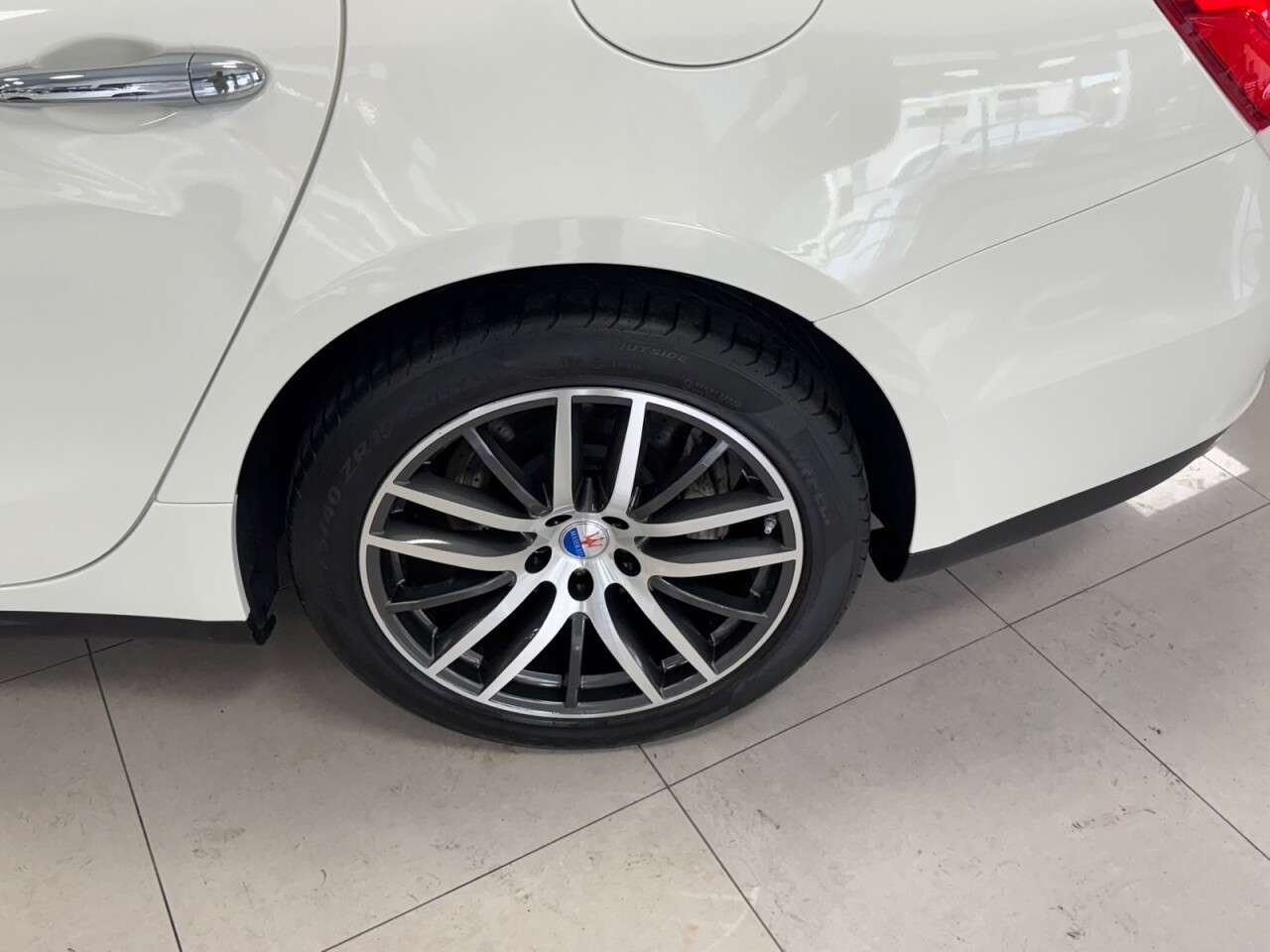 2014 MASERATI GHIBLI 2014 MASERATI GHIBLI