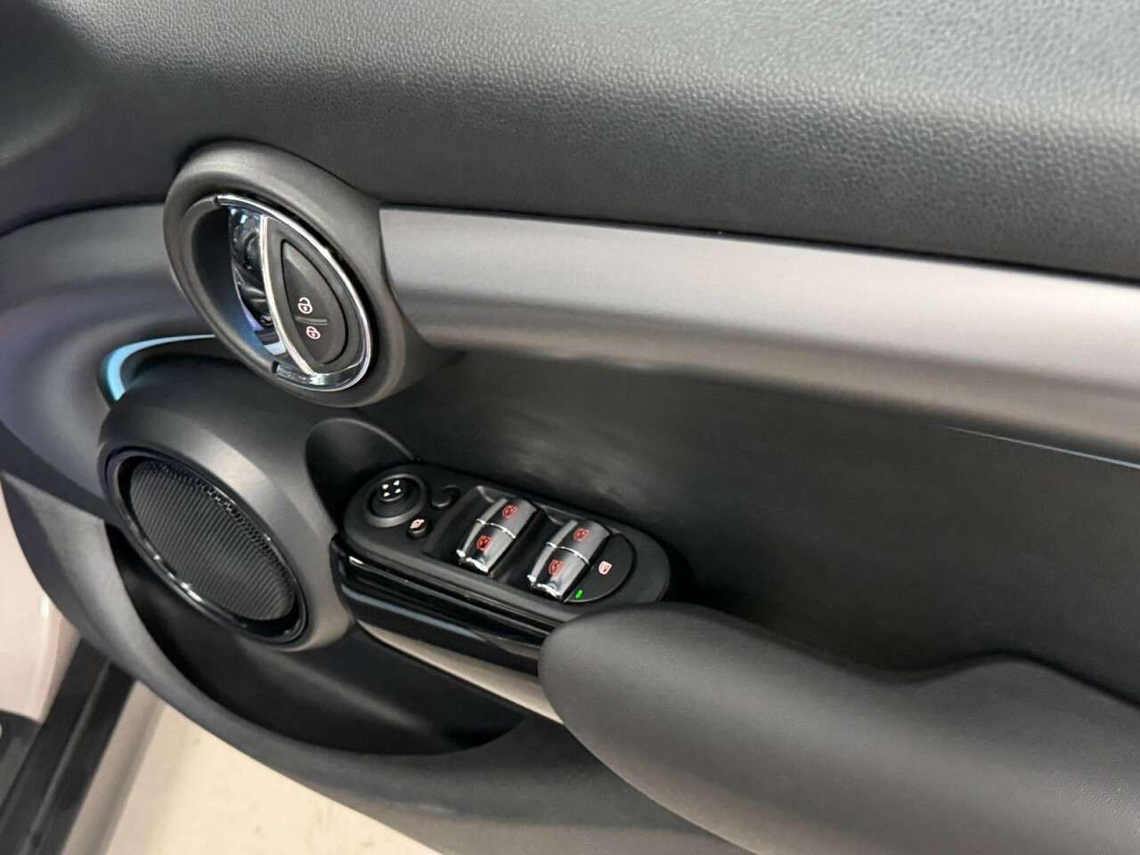 2021 MINI HATCH 2021 MINI HATCH