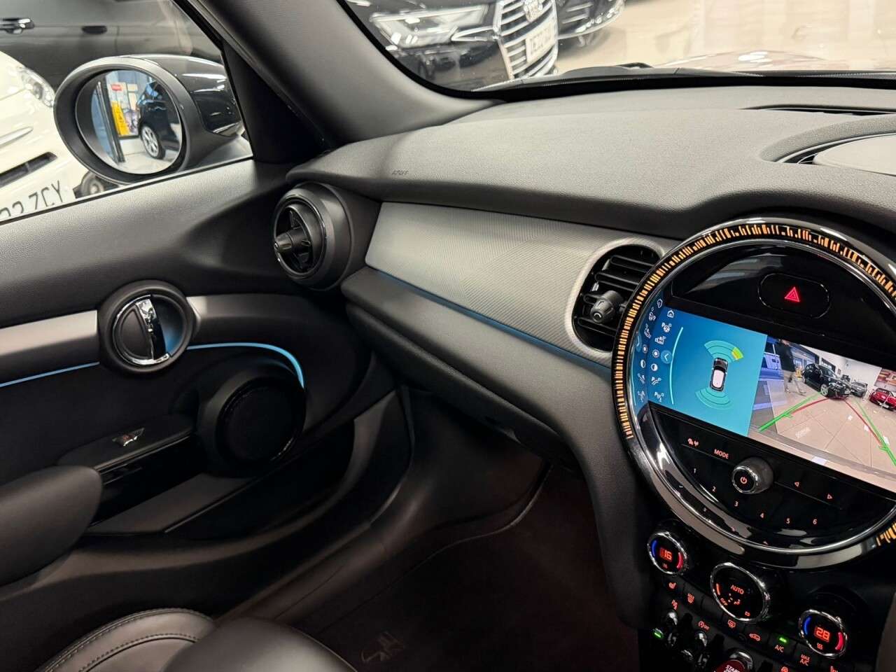 2021 MINI HATCH 2021 MINI HATCH