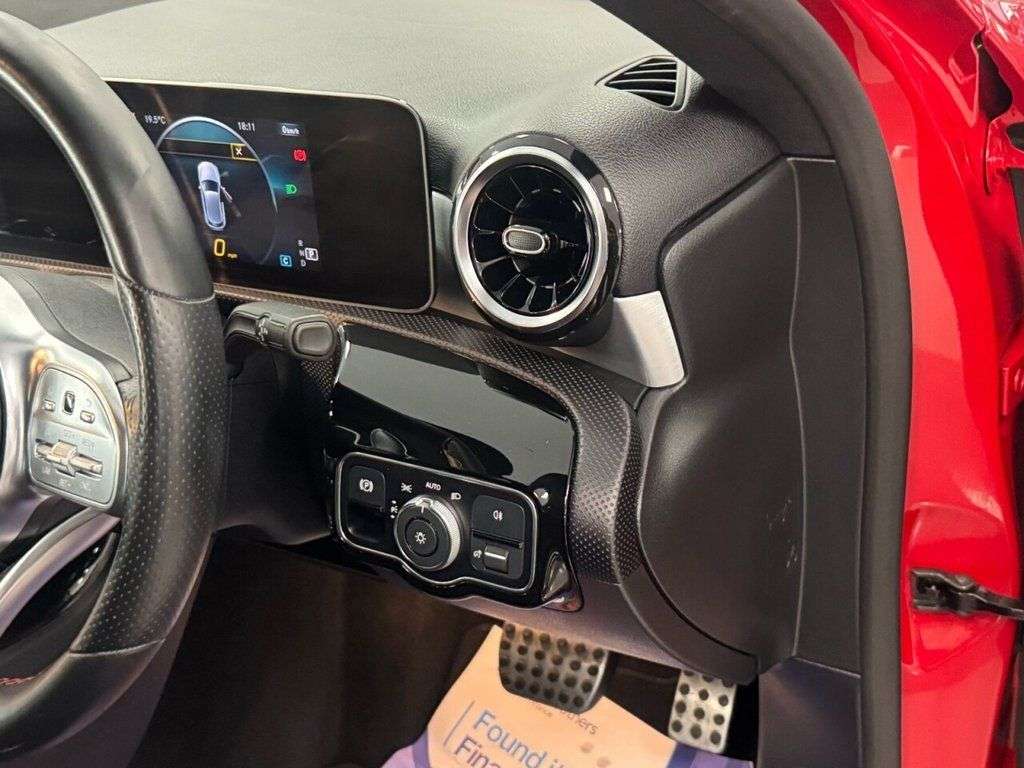 2018 MERCEDES-BENZ A-CLASS 2018 MERCEDES-BENZ A-CLASS