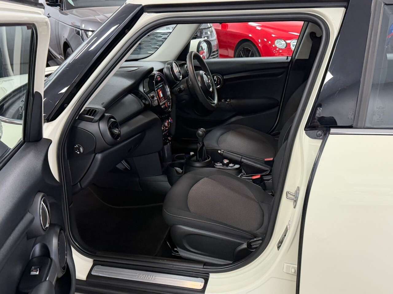 2019 MINI HATCH 2019 MINI HATCH