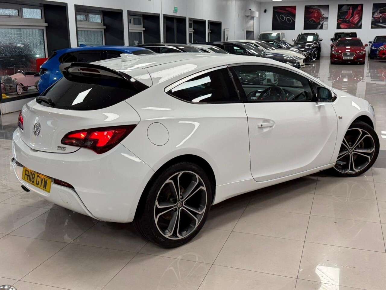 A 2018 VAUXHALL ASTRA GTC 1.4i Turbo Limited Edition Coupe 3dr Petrol Manual Euro 6 (s/s) (140 ps) ST A 2018 VAUXHALL ASTRA GTC 1.4i Turbo Limited Edition Coupe 3dr Petrol Manual Euro 6 (s/s) (140 ps) ST