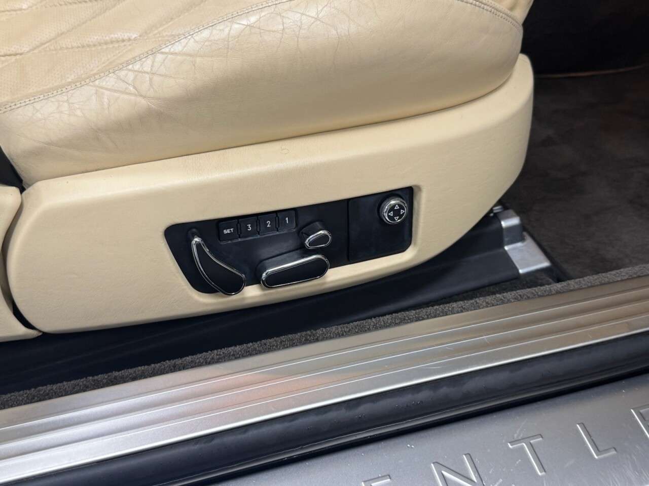 2008 BENTLEY CONTINENTAL 2008 BENTLEY CONTINENTAL