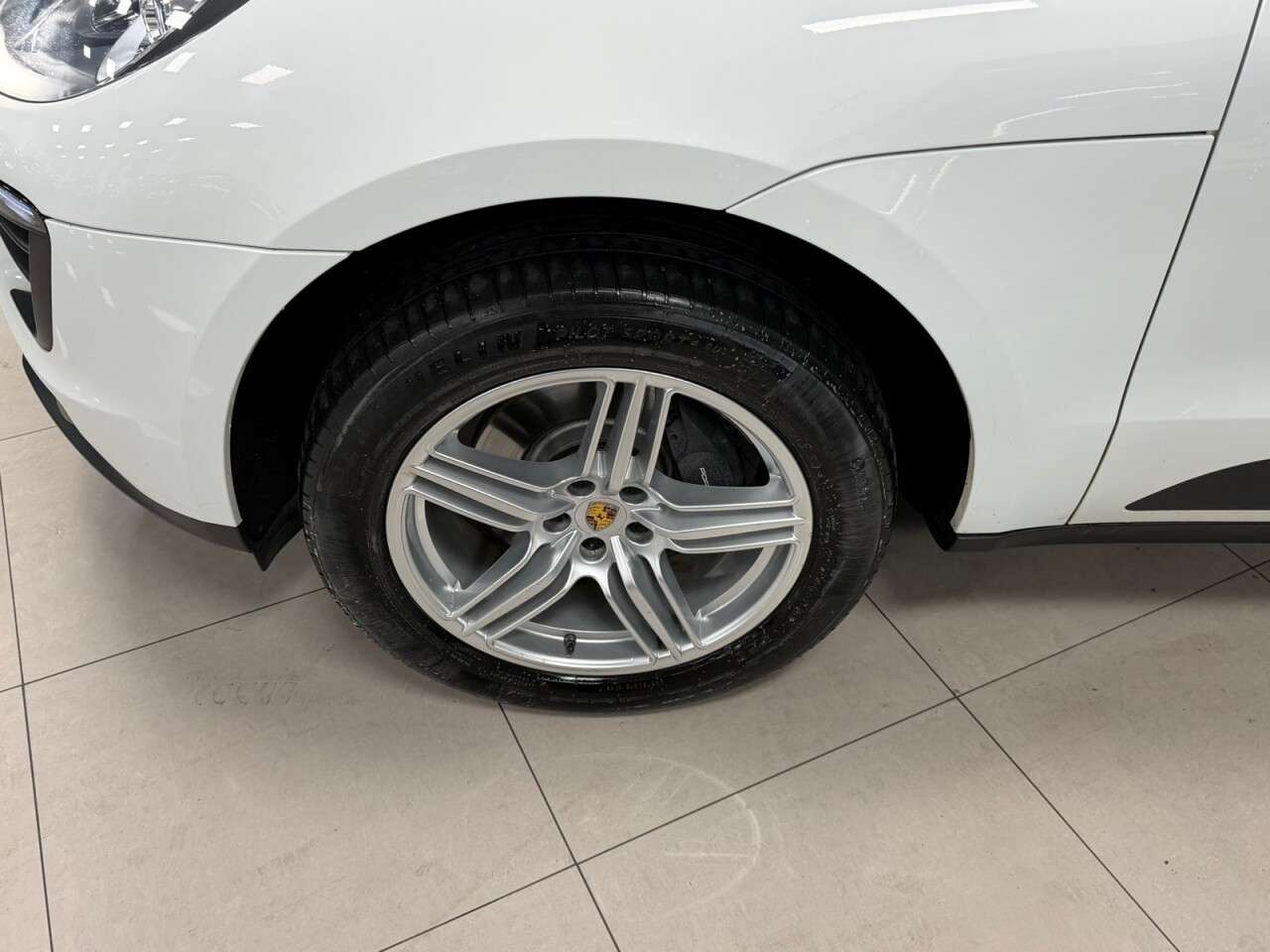 2018 PORSCHE MACAN 2018 PORSCHE MACAN