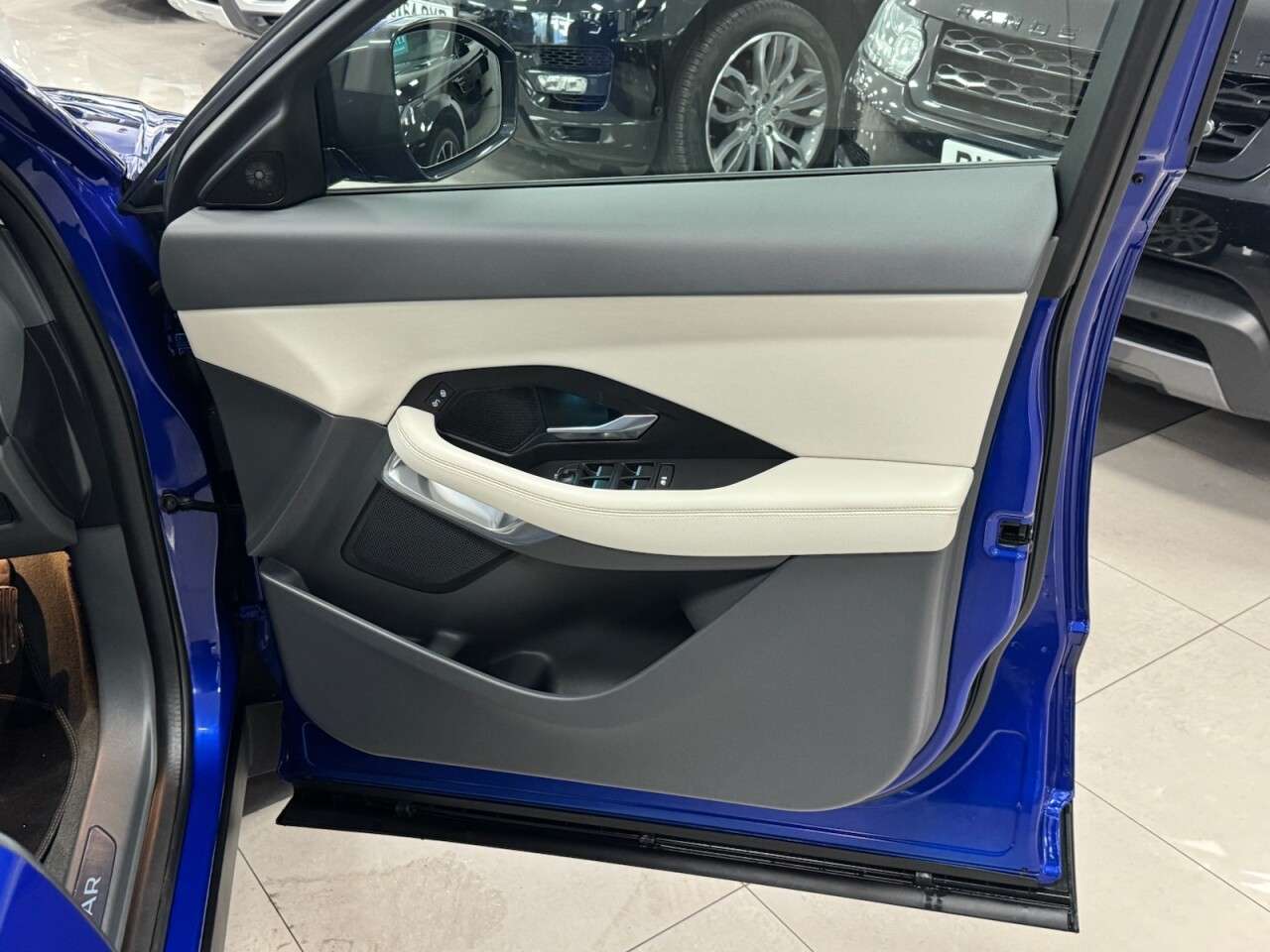 2020 JAGUAR E-PACE 2020 JAGUAR E-PACE