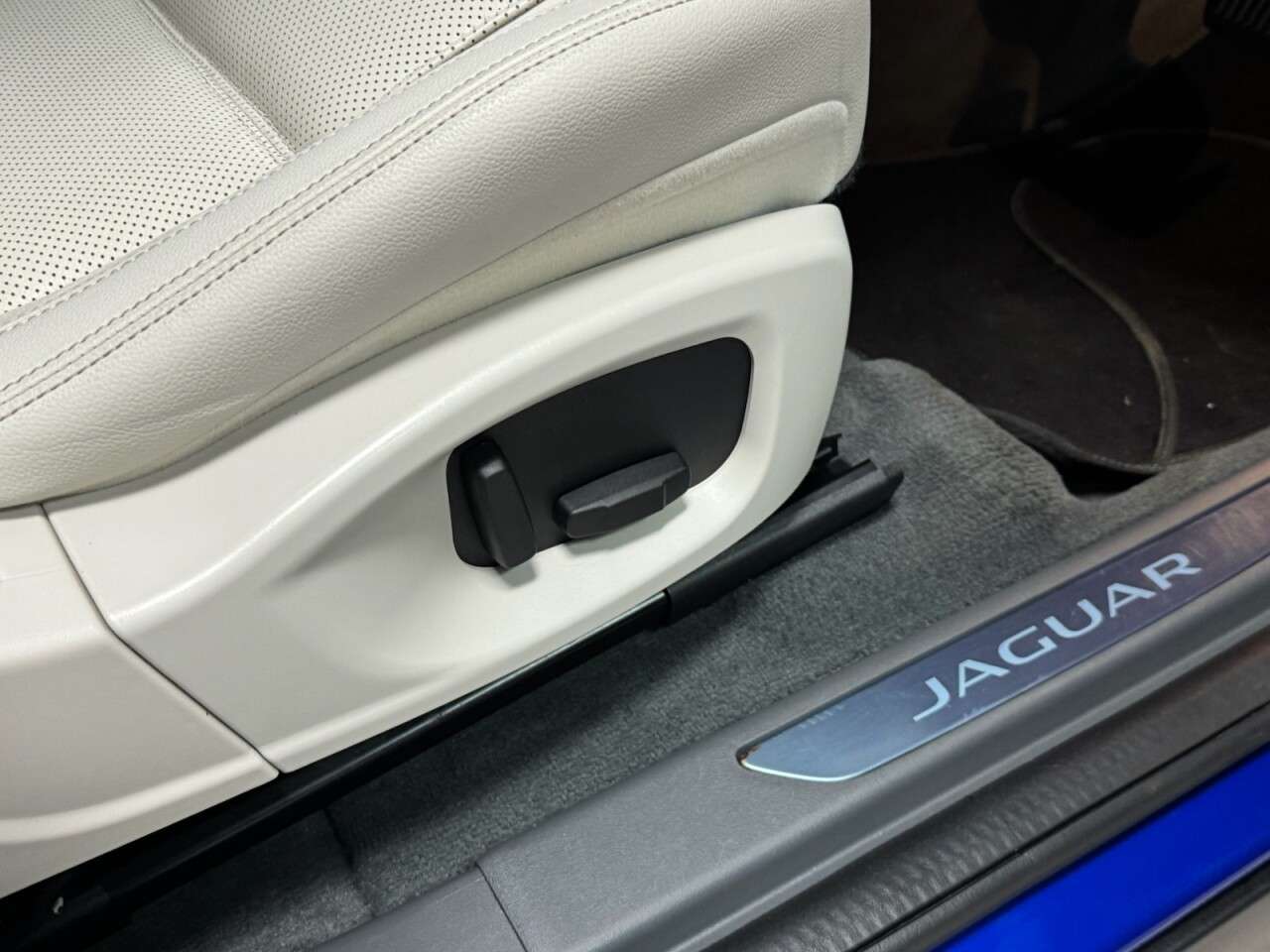 2020 JAGUAR E-PACE 2020 JAGUAR E-PACE