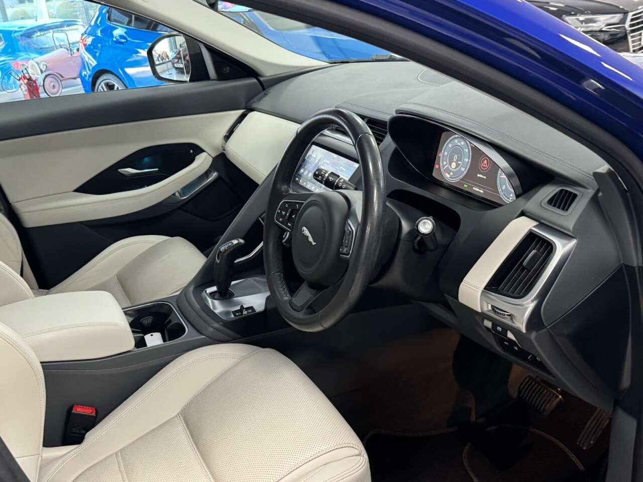 2020 JAGUAR E-PACE 2020 JAGUAR E-PACE