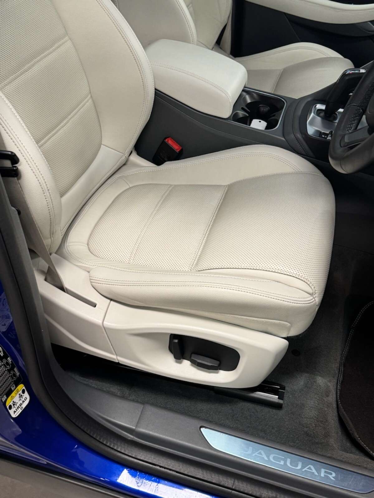 2020 JAGUAR E-PACE 2020 JAGUAR E-PACE