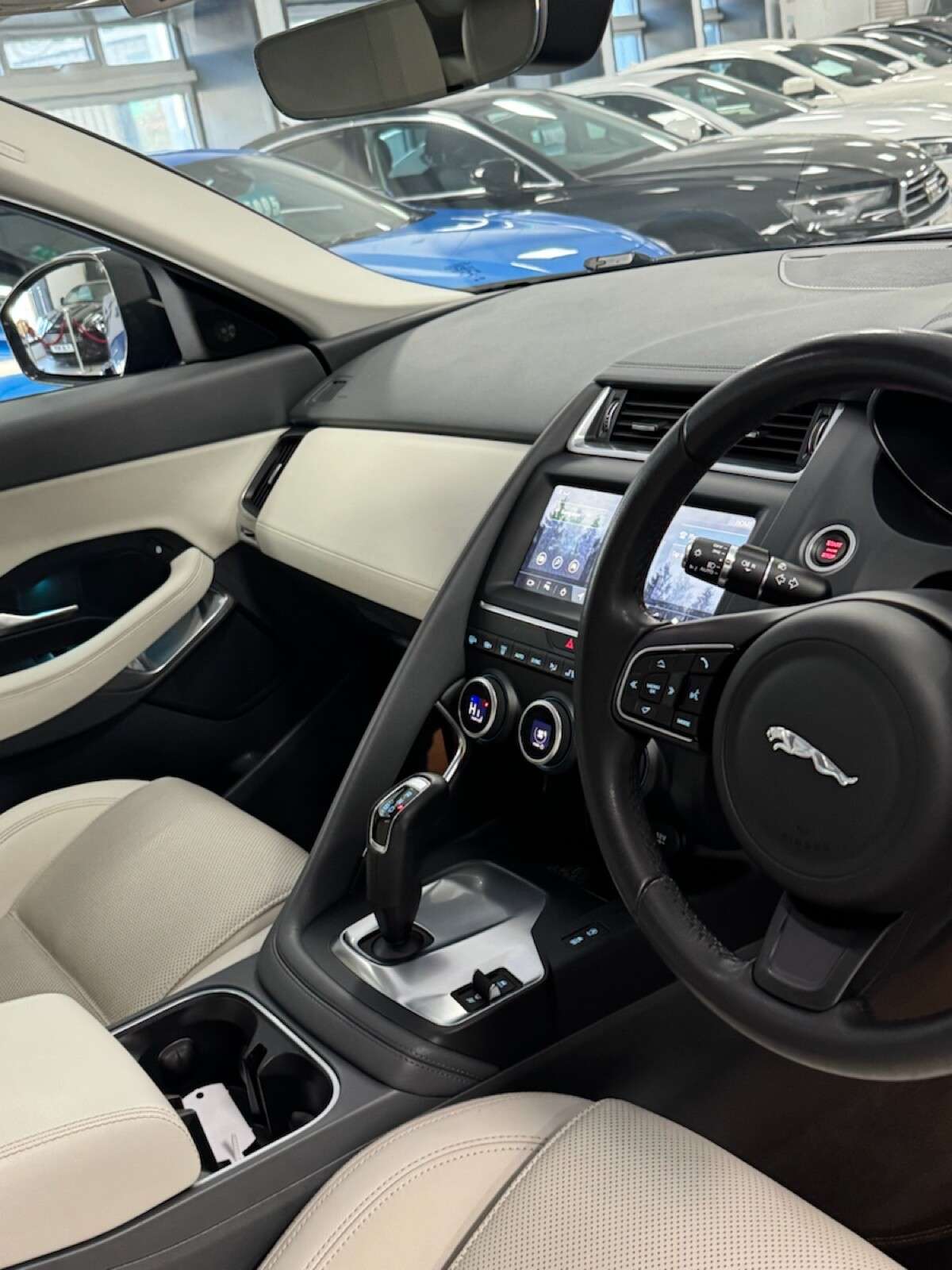 2020 JAGUAR E-PACE 2020 JAGUAR E-PACE