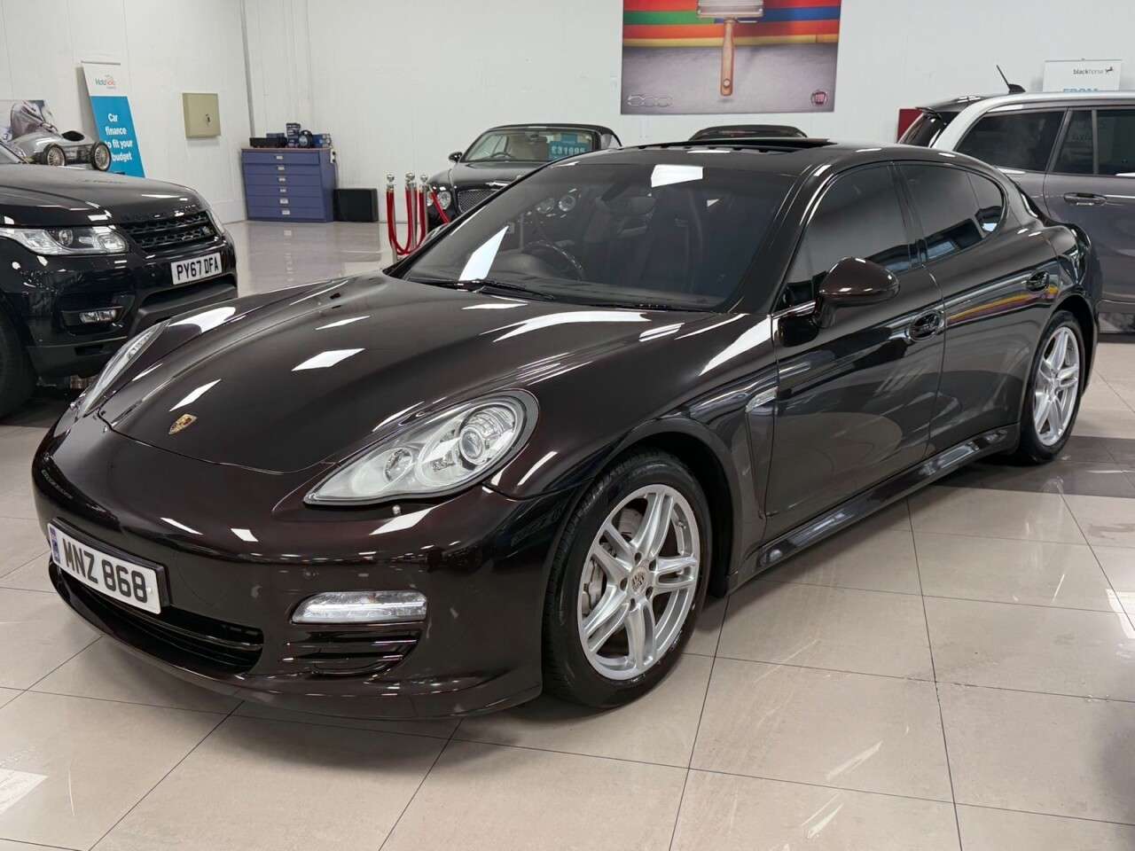 2011 PORSCHE PANAMERA 2011 PORSCHE PANAMERA