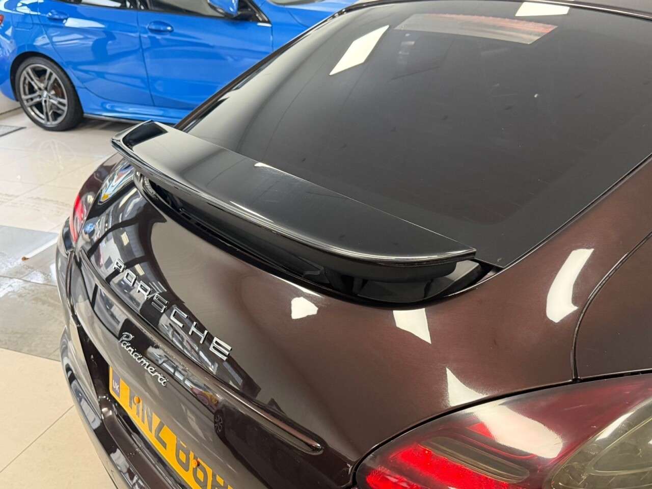 2011 PORSCHE PANAMERA 2011 PORSCHE PANAMERA