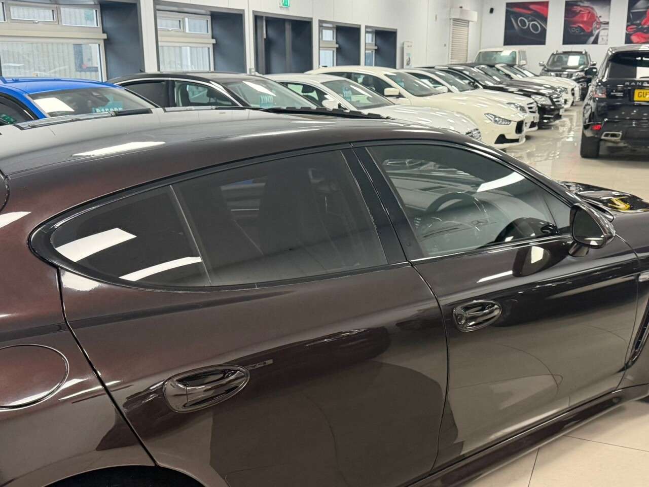 2011 PORSCHE PANAMERA 2011 PORSCHE PANAMERA